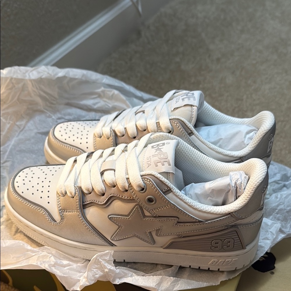 Bape sta silver #4 Womens size 8